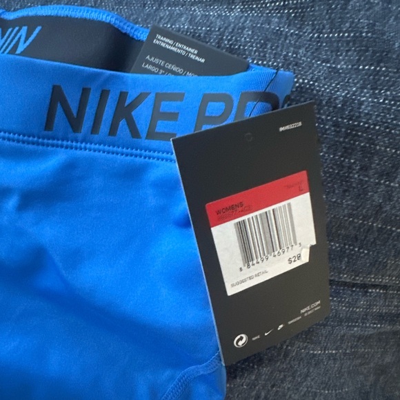 Nike Pro Blue Dri-FIT shorts - Picture 3 of 4